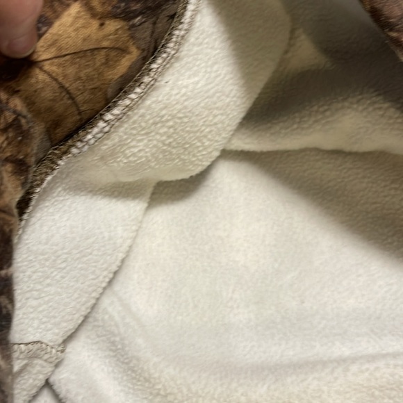 RealTree Women ‘s Camo Hoodie - Picture 8 of 8